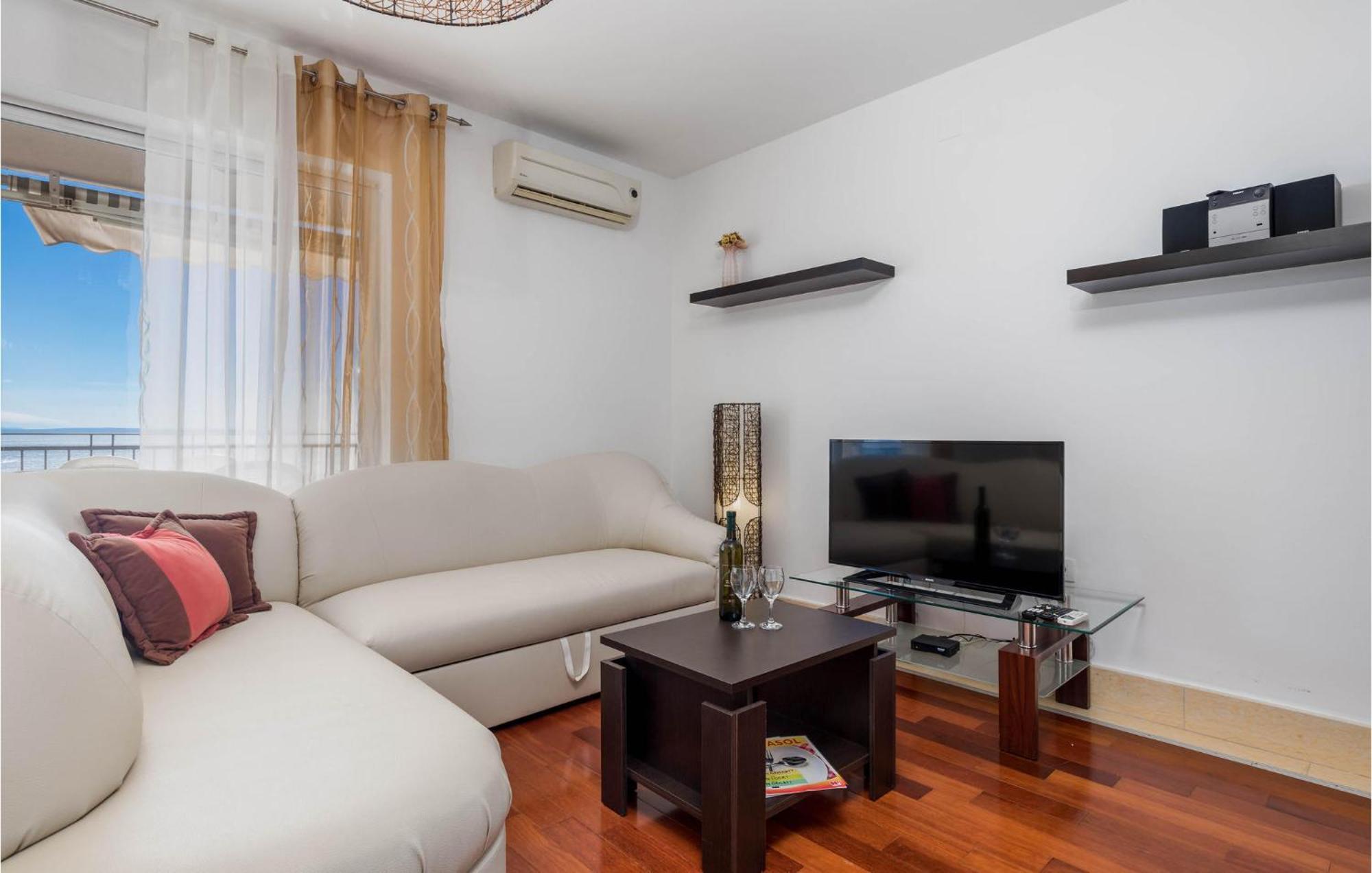 Pet Friendly Apartment In Icici With Wifi 외부 사진