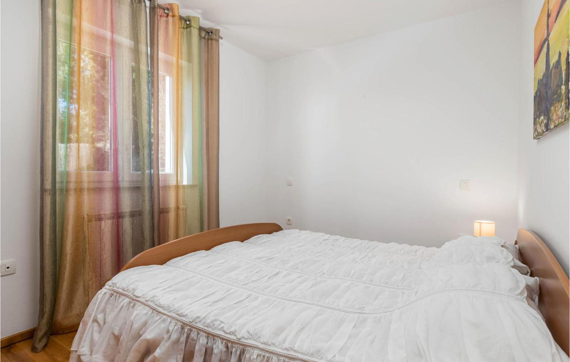Pet Friendly Apartment In Icici With Wifi 외부 사진